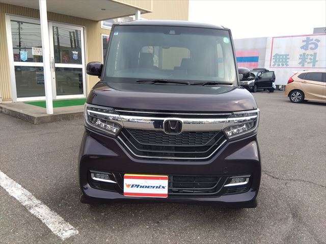 4WD☆8インチSDナビ☆Bluetooth☆バックカメラ☆ETC☆両側パワースライドドア☆LEDヘッドライト＆フォグランプ☆オートライト☆スマートキー☆プッシュスタート☆シートヒーター☆試乗OK☆