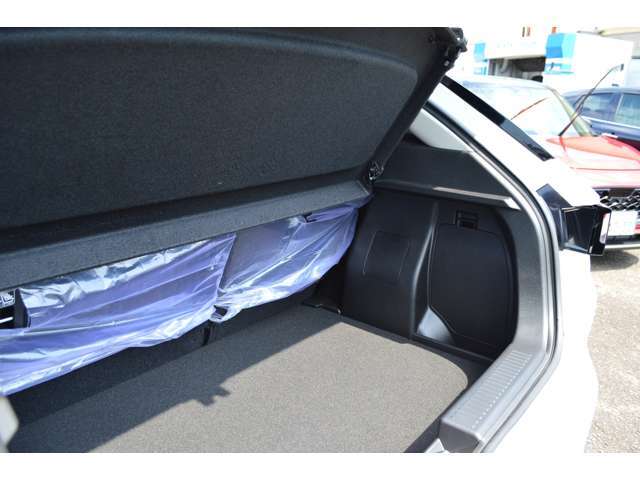 ☆スズキの新車・中古車を中心に、様々な車を幅広く取り揃え、貴方のご来店をお待ちしております。無料電話でお気軽にお問い合わせ下さい【0078-6002-048020】☆