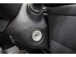 【実車確認応相談】こちらのU-carは別の店舗に展示しております。ご来店の際には事前に店舗スタッフへお問い合わせください。