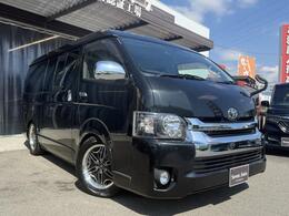 自社認証工場を完備しておりますので、納車前の車検・整備や、アフターメンテナスもばっちりですので、安心して当社にお任せ下さい。また、当社にて車輌ご成約のお客様はオイル交換永久無料のサービス付きです！また