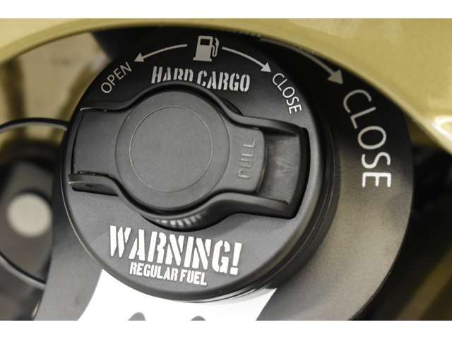 2025年に新登場！人気急上昇中のフューエルキャップもカスタムしてます！