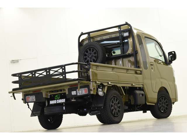 舞鶴若狭自動車道丹南篠山IC降りて約5分！兵庫県丹波篠山市のお店です。阪神間を中心に全国からご来店いただいてます！