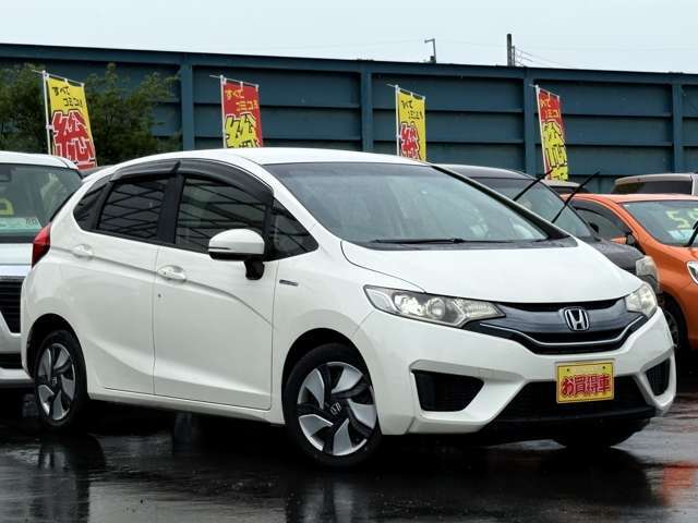 【下取買取】お乗り換えのお車の過走行、傷、凹み気にしないで下さい♪タイヤが4本で転がれば査定額保証致します！！