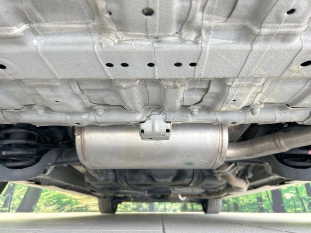 下回りがきれいなうちに、防錆加工の施工がオススメ。降雪地域はもちろん、沿岸部にお住いの方や、趣味でマリン・ウィンタースポーツをされる方にご好評いただいております。