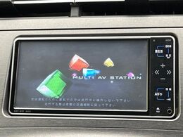 【メーカー純正ナビ】インテリアに溶け込むスタイリッシュな「専用設計」メーカーナビを装備♪視認性や操作性など基本性能にも優れ、より上質なカーライフをお楽しみいただけます。