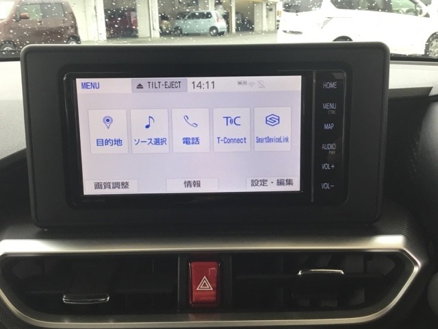 フルセグ対応など、オーディオ機能も充実しています。