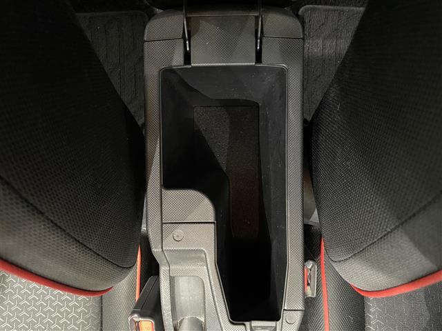 安心の全車保証付き！その他有償になりますが、車両により付帯できる長期保証もご用意しております！