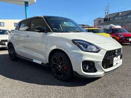 メーカー保証付　弊社にて、メーカー発行の新車保証期間の残り期間を継承して、納車いたしますので、ご安心下さい。