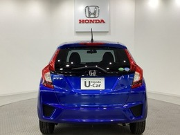 【Honda認定中古車 U-Select】　は3つの安心をお約束します。　1　Hondaのプロが整備した安心。 2　第三者機関がチェックした安心。　3　購入後もHondaが保証する安心。