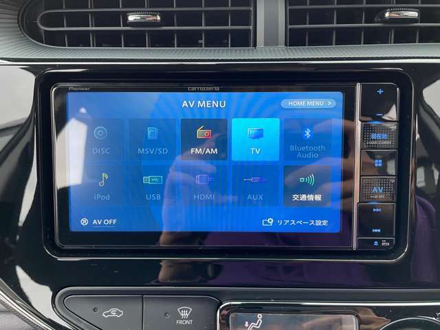 パイオニア製SDナビ☆　フルセグTV（走行中映ります！）や、DVD再生、Bluetooth接続が可能♪　お手持ちのスマホと接続してお気に入りの音楽でドライブをお楽しみ下さいませ♪　CDは録音もOK！！
