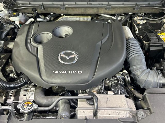 親切・丁寧な専門メカニックスタッフが応対！・車検・点検整備・事故等の修理などアフターサービスも安心。お車のカスタマイズもネクステージのサービススタッフまでご相談ください！