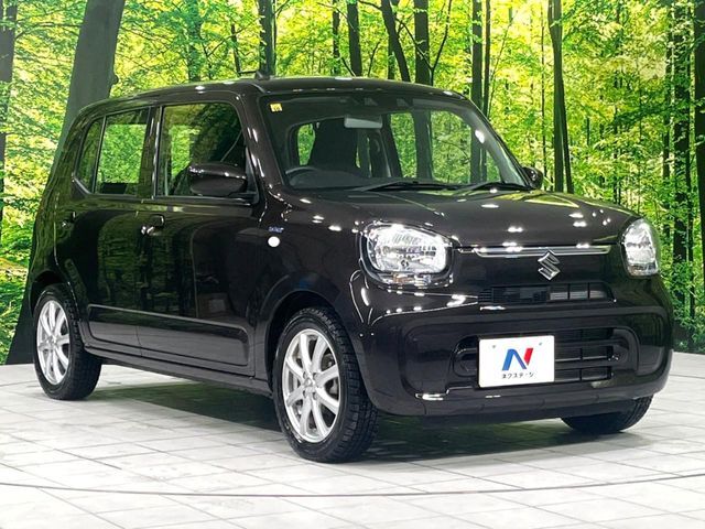 大好評のボディコーティング「弾スプラッシュコート」もご納車までに施工可能。通常のガラスコートと異なる、耐久年数6年の無機質ガラスコーティングが、ボディをキレイな状態に保ってくれます。