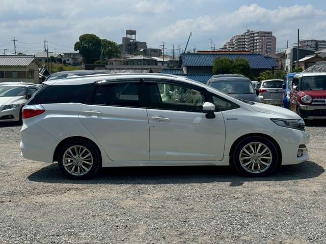 ★自宅から簡単に車に関する相談ができるサービスとして、オンライン購入相談＆商談を実施中です！お客様のご希望に合わせて、ご希望の日時などをお選びいただけます。先ずはメールもしくはお電話にてお問合せ下さい