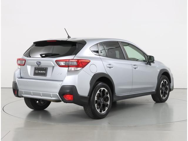 アウトドアなどで大活躍！人気のSUV！XV入荷です！ドライブを快適にするアルパインナビ、バックカメラ、ETC2.0など装備！