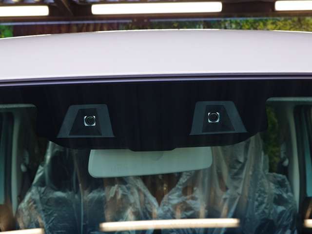 ■掲載車両以外にも在庫がたくさん！■　カーセンサーで希望の車両が見つからなくてもぜひお問い合わせ下さい。お電話でもかまいません。販売スタッフが全力でご希望のお車をお探しいたします！