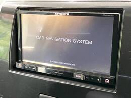 【ナビゲーション】目的地までしっかり案内してくれる使いやすいナビ。Bluetooth接続すればお持ちのスマホやMP3プレイヤーの音楽を再生可能！毎日の運転がさらに楽しくなります！！
