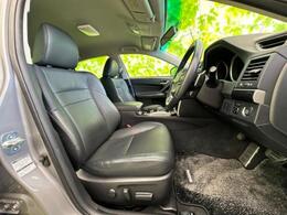 「この車の写真をもっと見たい」「状態が気になる」「この装備はついている？」どんな小さな疑問でもお気軽にお問い合わせください！