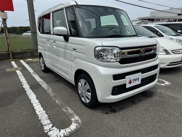 これからお車を購入し長くカーライフを楽しんで頂きたいと思い、当社スタッフは、そんな様々なお客様と安心して、楽しめるカーライフを一緒に考えてご提案させて頂いております