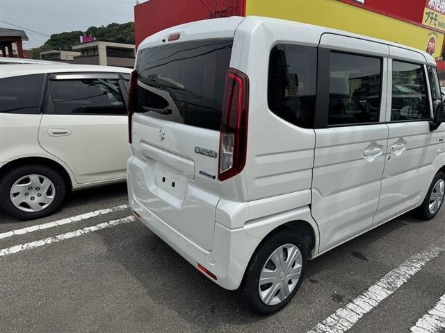 自社整備工場を完備しておりますので販売後のアフターサービスも当店にお任せ下さい。またご購入の手助け（ローンやリース等）もご用意しております。皆様に優しいお店作りを心がけております