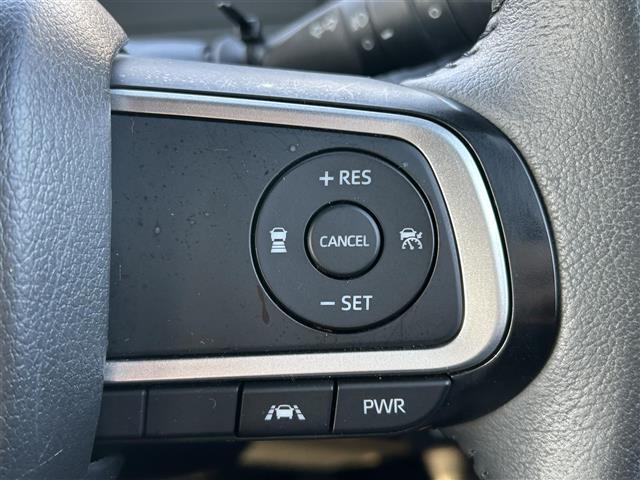 店頭販売もしておりますので、先に在庫が無くなってしまうこともございます。気になる車はまずはお問い合わせください！