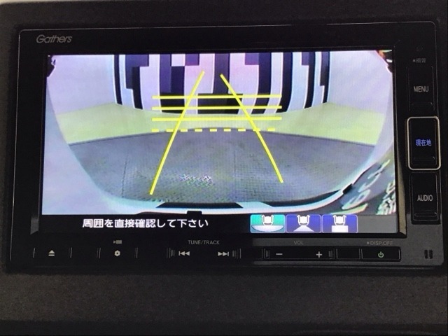 バックカメラ付きで後方の確認も安心です！スムーズな駐車・車庫入れをサポートいたします！