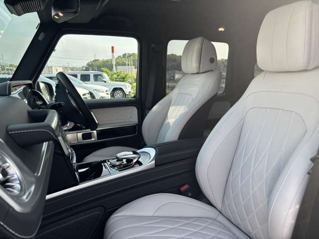中古車だけではなく、新車も多岐にわたり、正規輸入車販売を行っております。全国選りすぐりの仕入ネットワークの中からあなたにピッタリのお車を探します！【お問い合わせ電話番号0078-6003-525857】