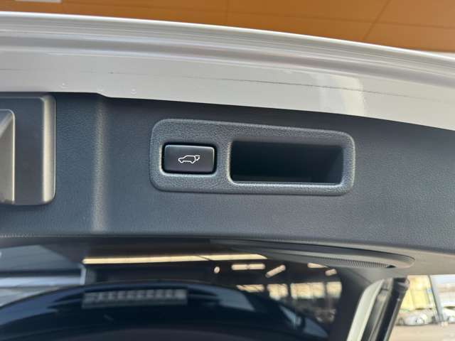 車の販売をしてからが本当のお付き合いの始まりと考えております。アフターケアもお気軽にご相談ください。下取り・買取もお任せください。