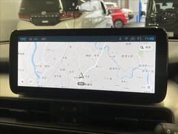 【10.25インチナビ】一体感のあるナビは、高級感ある車内を演出してくれます。Bluetooth再生などオーディオ機能も充実しておりますので、運転もより楽しめます♪