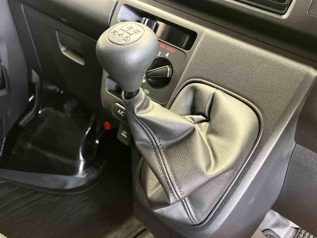 弊社の中古車は、安心安全にお乗り頂くために、徹底した整備点検を実施しております。