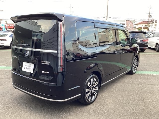 自動車保険・JAFも取り扱っております。また、お客様のご希望で保証延長（有償・一部の車種では取り扱いできません）もご準備しております。