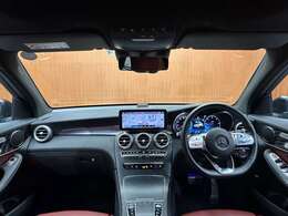 BMW、メルセデス、アウディといったドイツのプレミアムブランド中心とした、各種輸入車ブランドを同時に較べることができます。