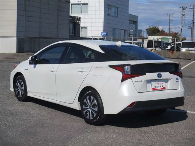 『任意保険　割賦　JAF　メンテナンスパック』などお車を使用するお客様のお役に立つ商品も充実しております♪