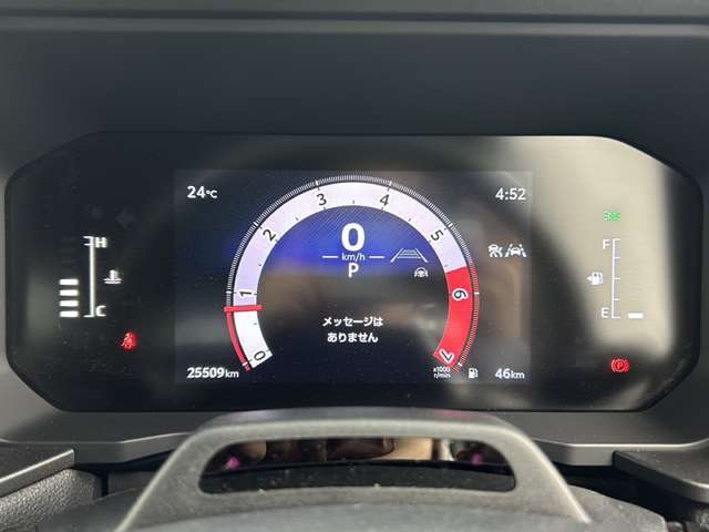 【スピードメーター】『スピードメーター』の画像になります。メーターがシンプルで見やすく運転しやすいですね！。写真の内容に関してご質問等がございましたらお気軽にガリバー店舗までお問い合わせください。