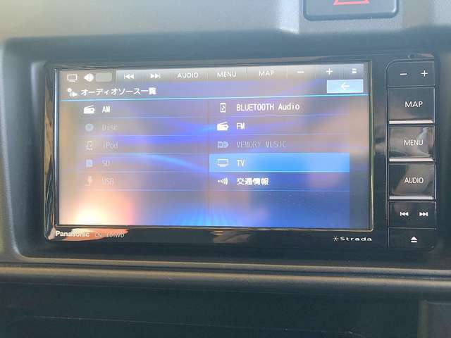 社外メモリナビ、フルセグTV付き、DVD、Bluetoothオーディオも再生可能です！ナビ付き条件でお探しの方は必見です！