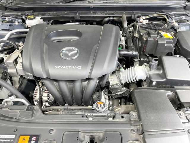 親切・丁寧な専門メカニックスタッフが応対！・車検・点検整備・事故等の修理などアフターサービスも安心。お車のカスタマイズもネクステージのサービススタッフまでご相談ください！