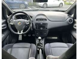 ネロスコルピオーネ　左ハンドル　KONI製ダンパー　イエローキャリパー　18インチAW　Sabelt製アルカンターラコンビシート