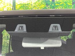【スズキ　セーフティサポート】走行中に前方の車両等を認識し、衝突しそうな時は警報とブレーキで衝突回避と被害軽減をアシスト。より安全にドライブをお楽しみいただけます。