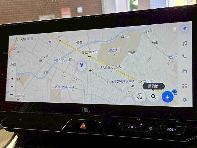 【純正ナビ】一体感のあるナビは、高級感ある車内を演出してくれます。Bluetooth再生などオーディオ機能も充実しておりますので、運転もより楽しめます♪
