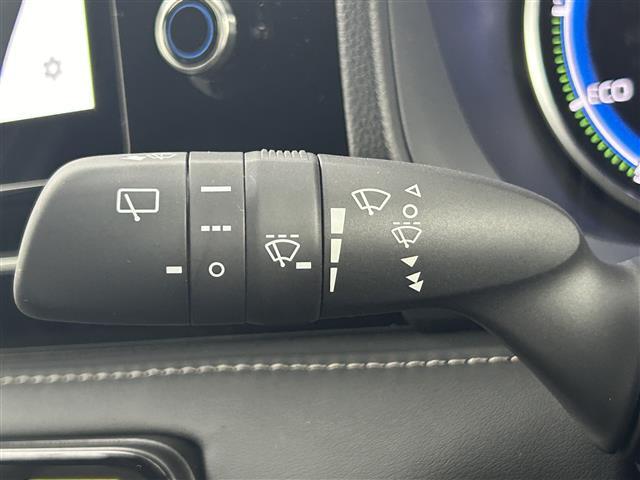 【スピードメーター】メーターがシンプルで見やすく運転しやすいですね！