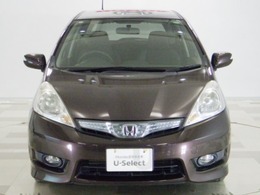 弊社のお客様からの下取り車で入荷しました。弊社の整備記録も有るので、安心してお乗り頂けるお車です！