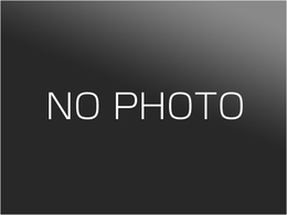 【純正8型ナビ】一体感のあるナビは、高級感ある車内を演出してくれます。Bluetooth再生などオーディオ機能も充実しておりますので、運転もより楽しめます♪