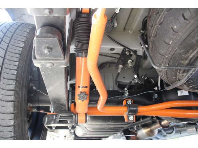 テーブルを囲んでゆったりとお寛ぎ頂けます◎