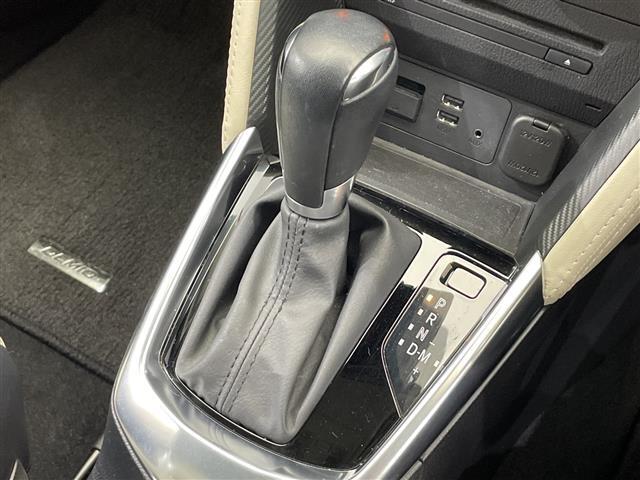 【　シフト　】シフトも操作しやすく快適なドライブを楽しんでいただけます♪