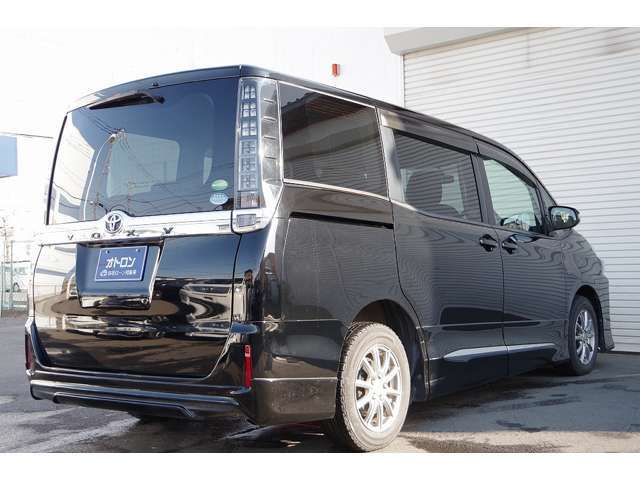 【自社ローン埼玉】自社ローン専門中古車販売★オトロン春日部店★ローンの支払いやクレジットの支払いが滞りブラックになった方、ご自営の方、水商売をなされている方、パートの方もご安心ください！