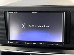 【ナビゲーション】目的地までしっかり案内してくれる使いやすいナビ。Bluetooth接続すればお持ちのスマホやMP3プレイヤーの音楽を再生可能！毎日の運転がさらに楽しくなります！！