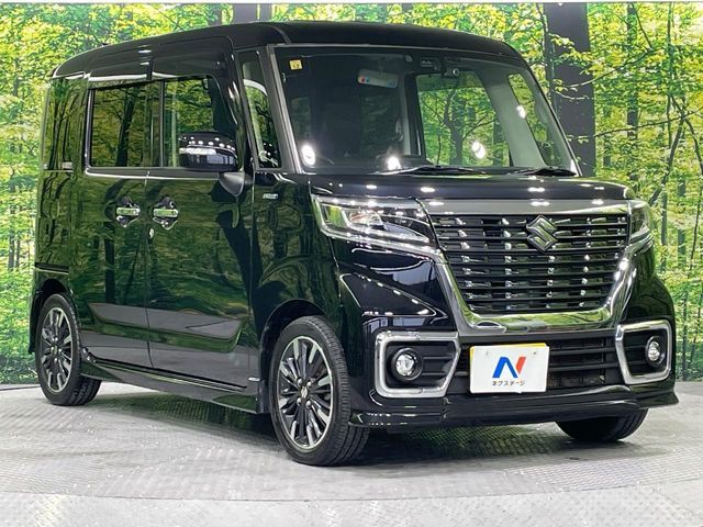 大好評のボディコーティング「弾スプラッシュコート」もご納車までに施工可能。通常のガラスコートと異なる、耐久年数6年の無機質ガラスコーティングが、ボディをキレイな状態に保ってくれます。