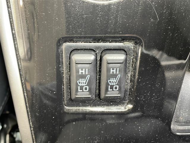 【運転席操作部】快適なドライブを楽しむための機能が装備されています！運転席から触れるので、使いやすいです！除菌プランいれていただくと、さらに清潔で安心していただけます！