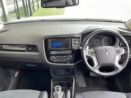 【インパネ全体】全方位で視界が広く、高い目線で運転もしやすいです！◆乗って触って体感してみてください！！当社車両は試乗可能です！お気軽にスタッフまでご相談ください！