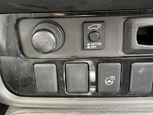 【運転席操作部】快適なドライブを楽しむための機能が装備されています！運転席から触れるので、使いやすいです！除菌プランいれていただくと、さらに清潔で安心していただけます！