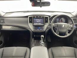 【インパネ全体】全方位で視界が広く、高い目線で運転もしやすいです！